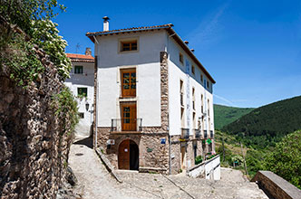 Hoyos de Iregua